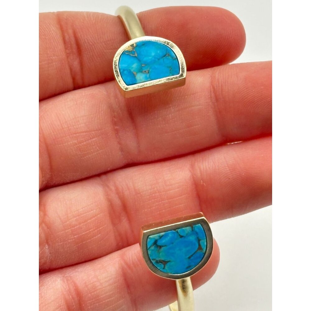 Kendra Scott Gold Tone Cuff Bracelet With Blue Stone Insets - Picture 4 of 8